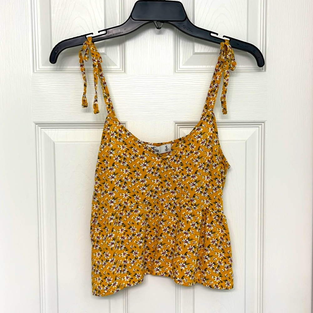 Hollister, size small, yellow tank top